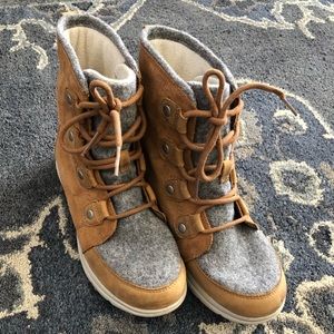 Sorel Boot Joan Explorer 8.5